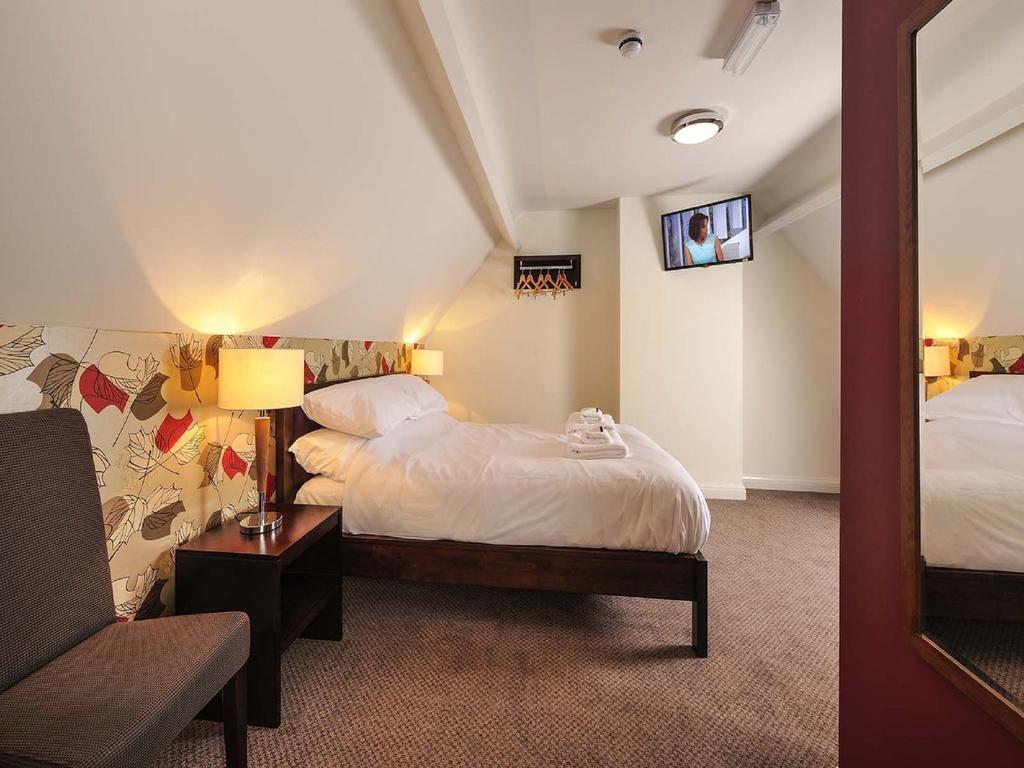 ヨーク ギリゲイトパブ ウィズ ルームズ Bed & Breakfast 部屋 写真
